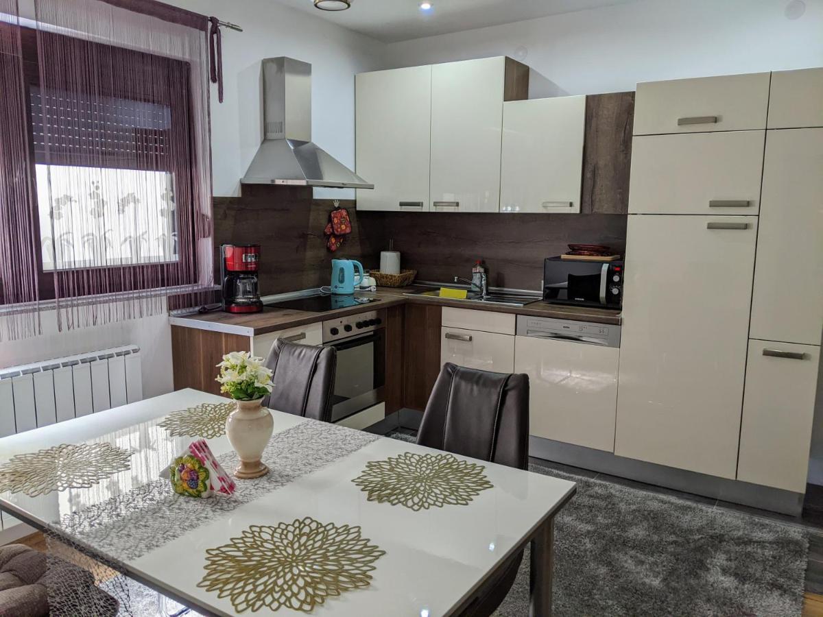 Apartmani Hrastik Bihać Buitenkant foto